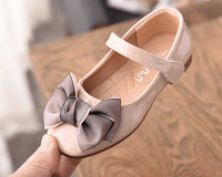 Thumbnail for Mary Janes Sweet Bow % elbauldecleo %